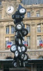 Arman |  Gare saint Lazare, Paris